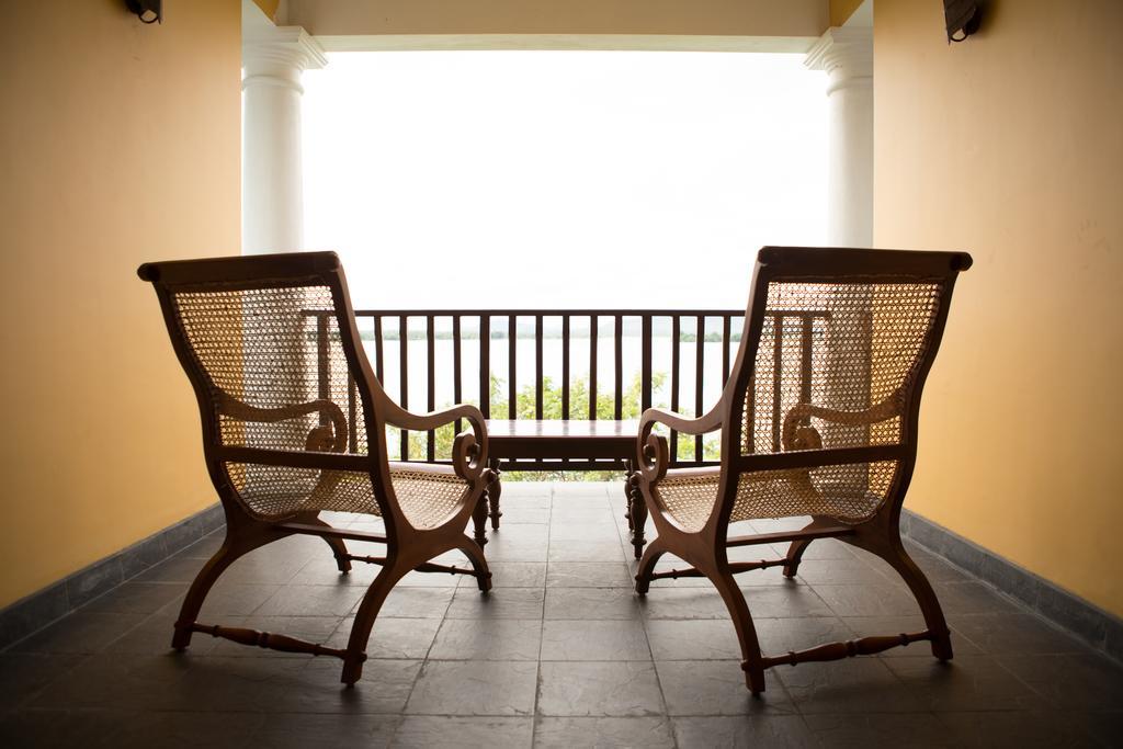 Thaulle Ayurveda Resort - Yala Tissamaharama Værelse billede